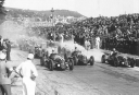 [thumbnail of 1946 nice gp - all-maserati 4cl front row (1.jpg]